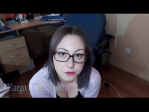 ❤️ Сексуальная Девушка В Очках Глубоко Сосет Фаллоимитатор На Камеру ❤️ Порно вк у нас ❌️